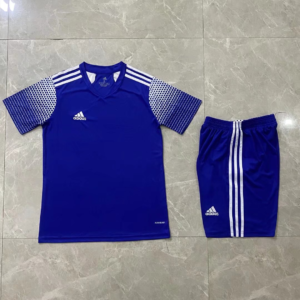 Uniform 5