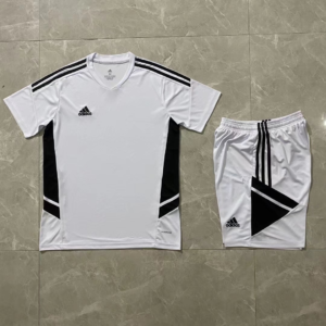 Uniform 8