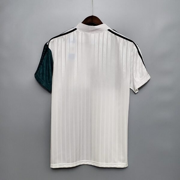 1995-1996 Liverpool Retro Away Jersey - Image 2