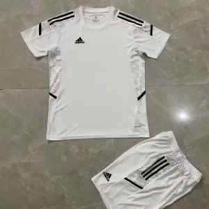 Uniform 13