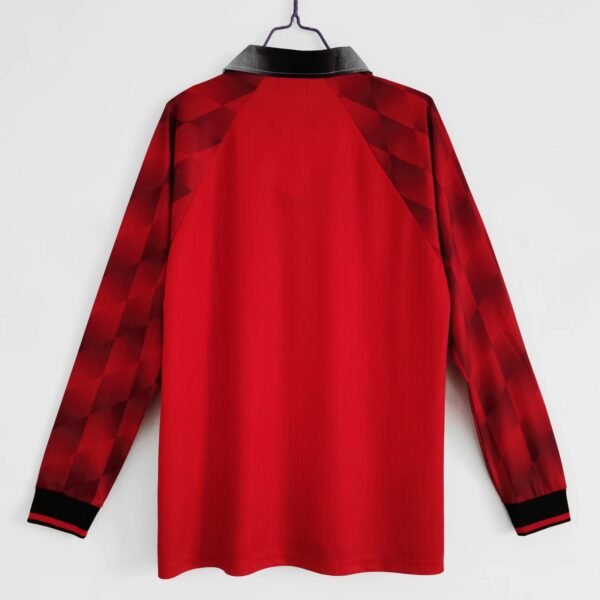 Manchester United 1996-1997 Retro Long Sleeve Jersey - Image 2