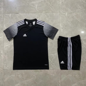 Uniform 4