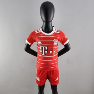2022/2023 BAYERN MUNICH KIDS HOME KIT