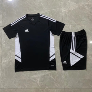 Uniform 10