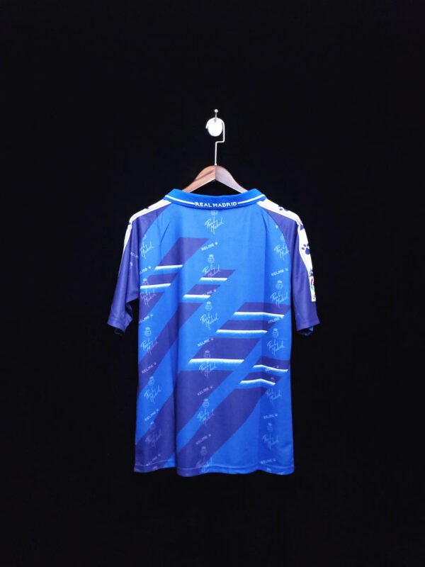 1994/1996 REAL MADRID AWAY KIT STADIUM VERSION - Image 2