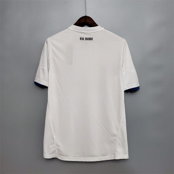 Real Madrid 2010-2011 Home Retro Jersey - Image 2
