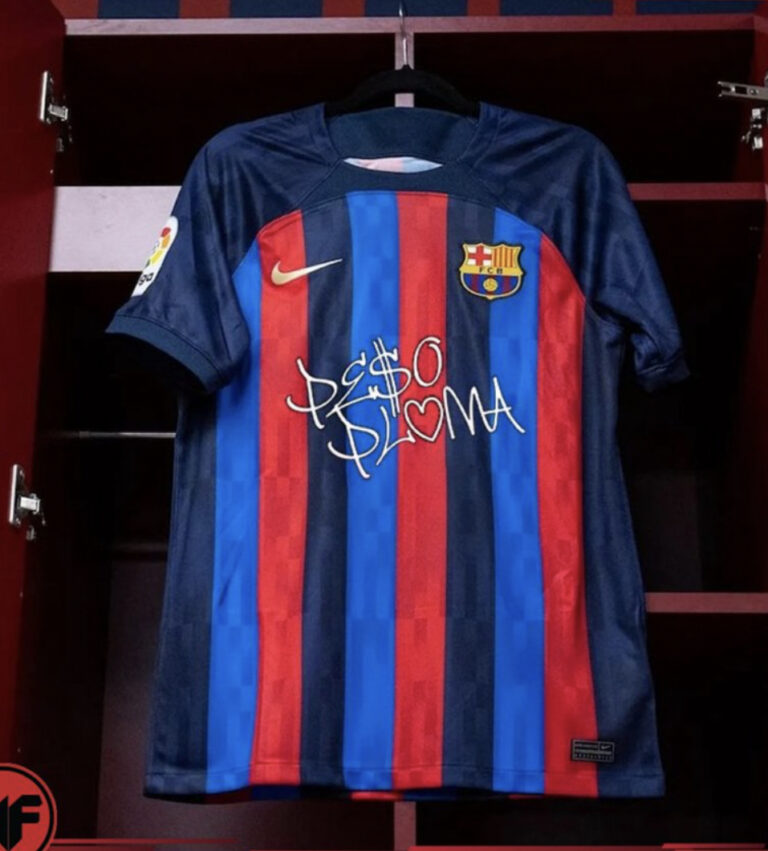 2022/2023 BARCELONA X PESO PLUMA HOME KIT PLAYER VERSION – Grade A Soccer Shop