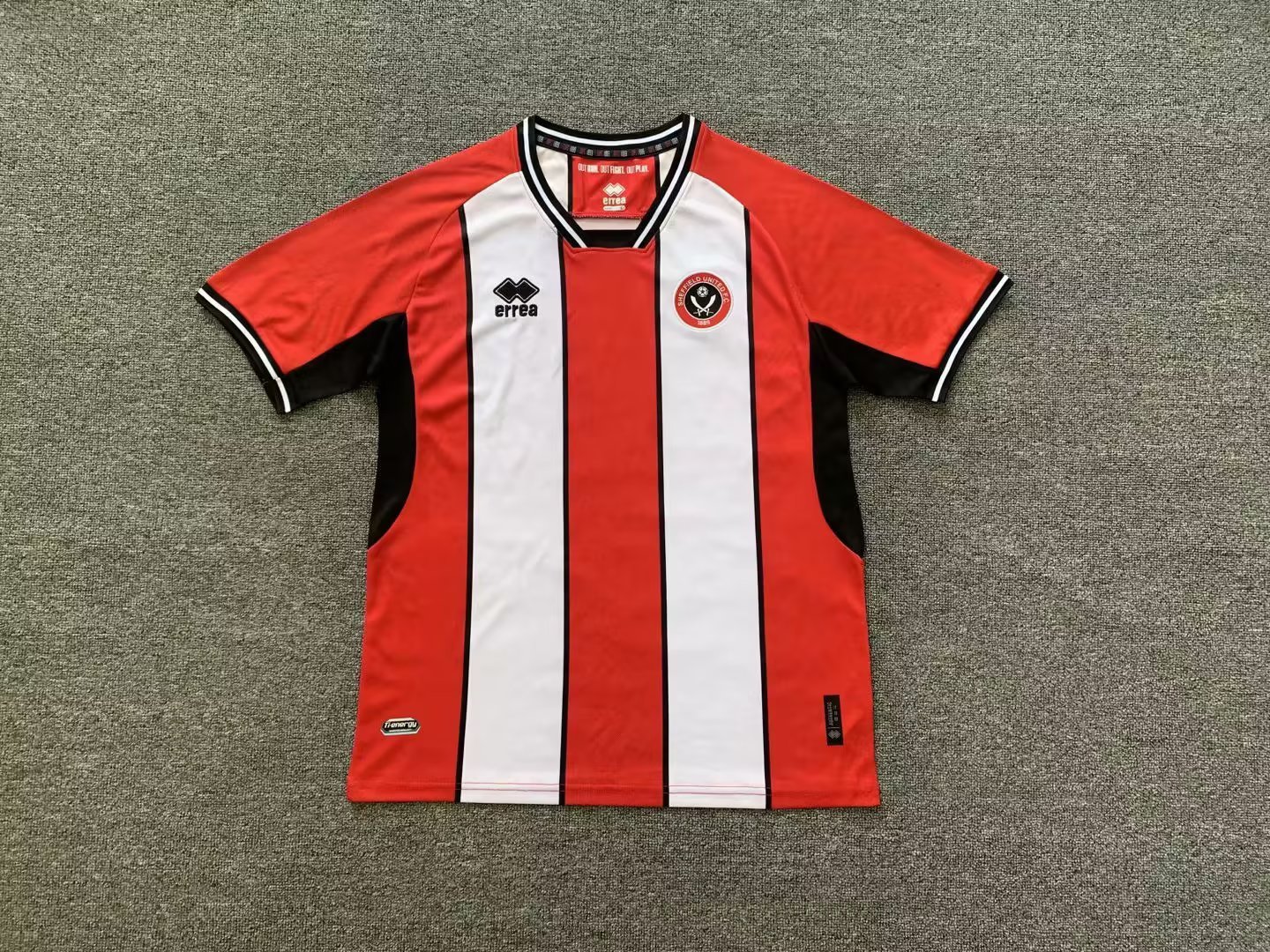 Maillots Sheff Utd : Tenues de match officielles
