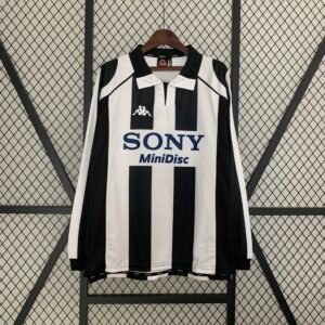 1997-1998 Long Sleeve Juventus home Retro Jersey