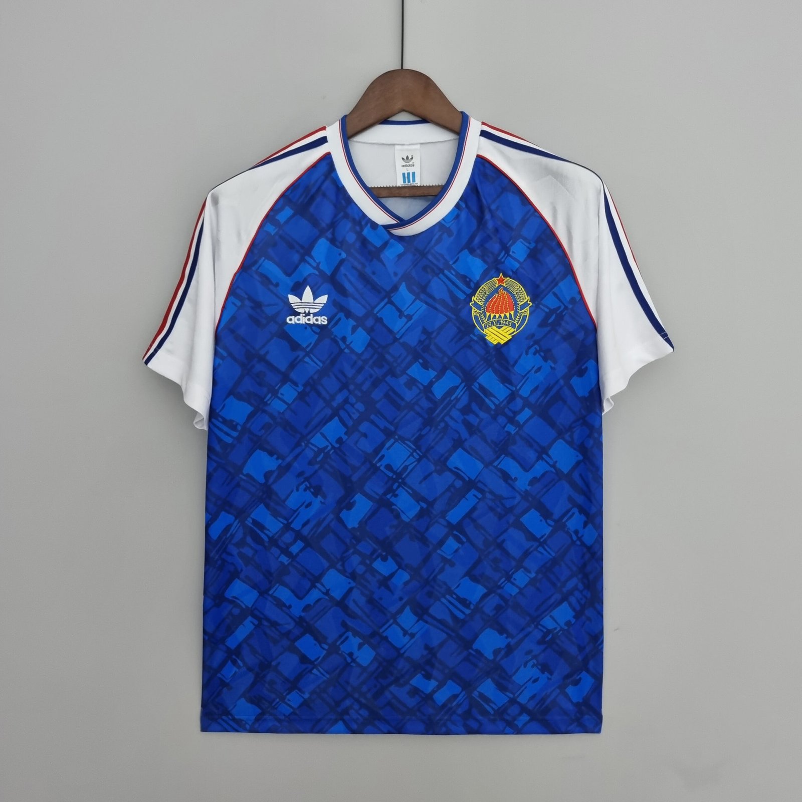 Maillot De Volleyball Vintage Vojvodina – Yougoslavie/Serbie, Taille XXL (porté)