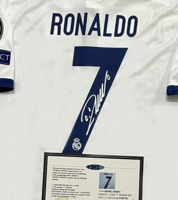 Cristiano Ronaldo SIGNED Real Madrid Ucl Final 2017 Home WINNERS Signature Shirt/Jersey + COA 16/17 Retro - Image 2