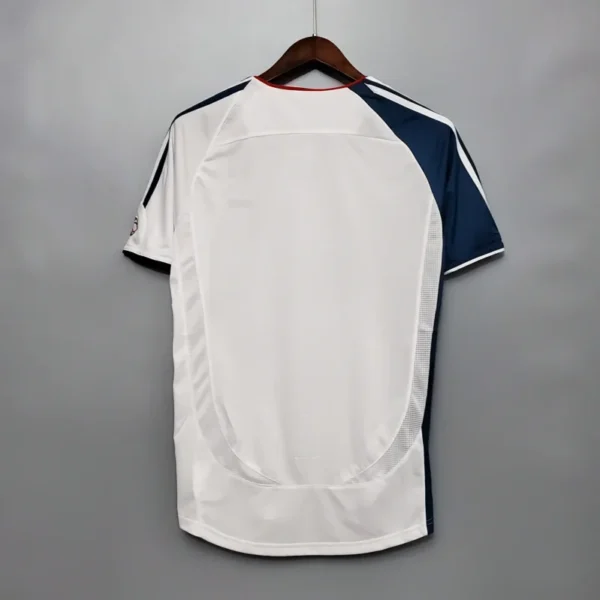 Liverpool 2006 Away Retro Soccer Jersey - Image 2
