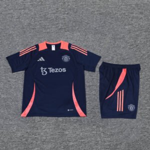 2024/2025 Manchester United Training Kit Stadium Version