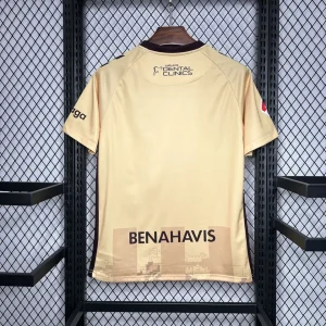 271f410da79f4e51a12de7615f9c7f2e