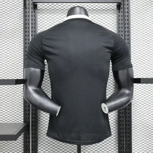 2425-Player-Version-Real-Madrid-Black-Goalkeeper-Soccer-Jersey-5