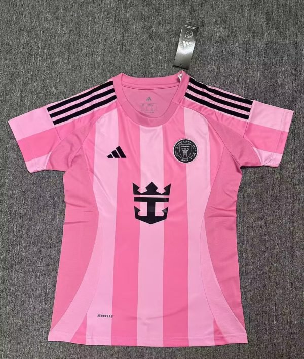 33BB493A-4D18-45CF-85F9-24CBF7D87E1F