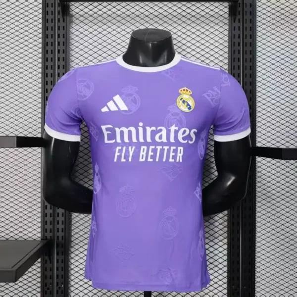 2526-Player-Version-Real-Madrid-Special-Purple-Soccer-Jersey-7