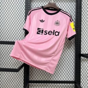 2025-2026 Newcastle United Goalkeeper Stadium Version
