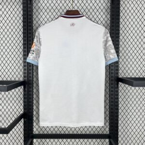 aston villa4