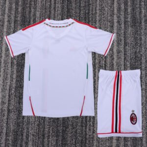 Milan8