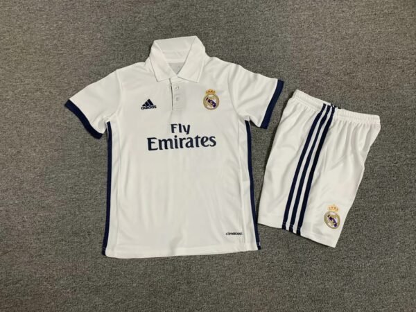 RM10