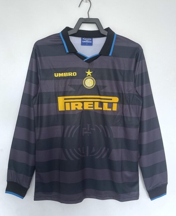 Milan4