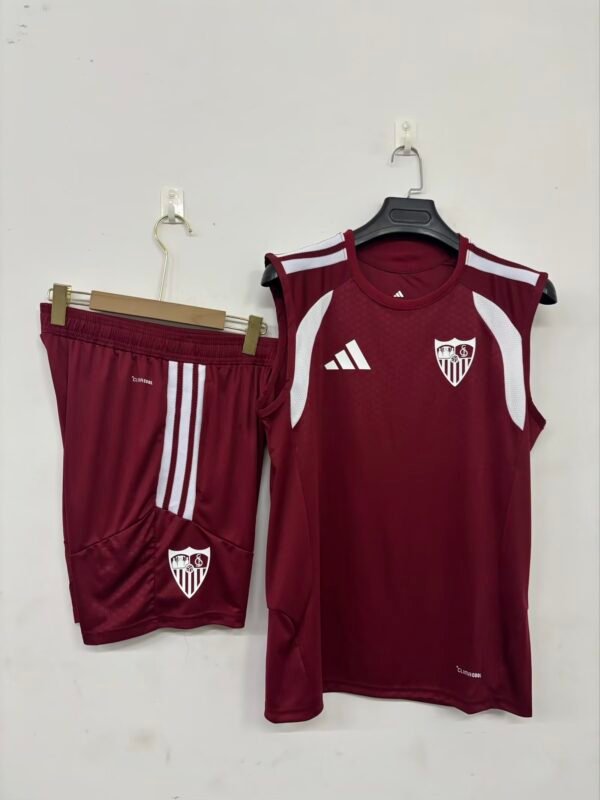 Maroon2