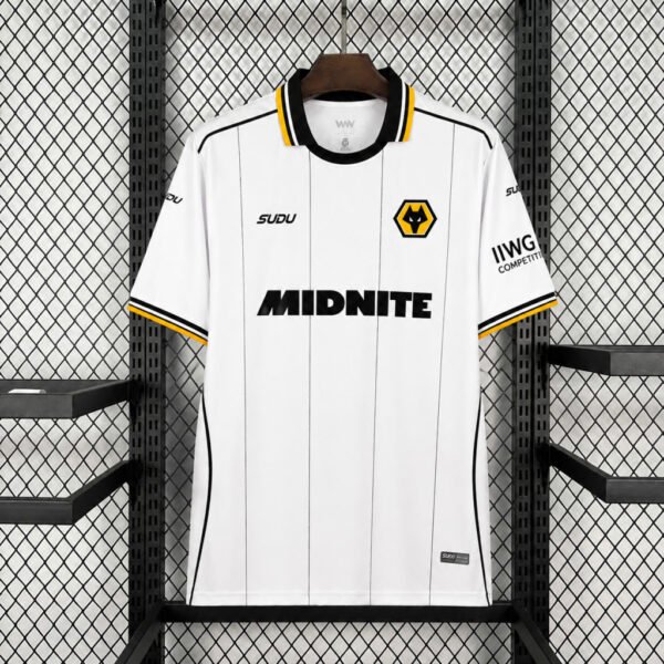wolves2